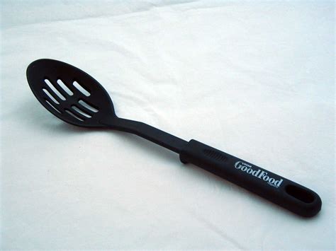 SLOTTED SPOON Definition & Meaning .